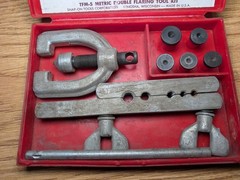 Snap-On TFM-5 Metric Double Flaring Tool Kit &ndash; USA &ndash; USED