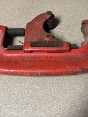 Ridged No. 4-S Heavy Duty 2- 4&Prime; Pipe Cutter Elyria Ohio U.S.A.