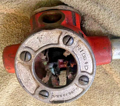 Ridgid No. 31-A Three Way Pipe Threader With Handles 1/2&rdquo;, 3/4&rdquo; and 1&rdquo;