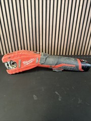 Milwaukee Cordless Copper Tubing Cutter Model 2471-20 w/ M12 Battery 1.5aH