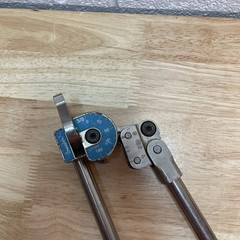 Swagelok 3/8 in. Hand Tube Bender 15/16 in. Bend Radius Pre-owned
