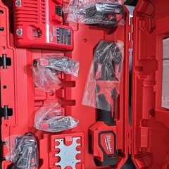 Milwaukee M18 PEX Press Tool Kit 2674-22C Battery Charger Case 3/8-1in