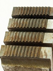 Ridgid Universal Style Bolt Threader Dies 1/2-3/4 NPT HS