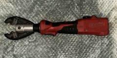 Milwaukee 2978-20 M18 FORCE LOGIC 6T Linear Utility Crimper BG Jaw Burndy W-Die