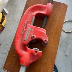 RIDGID No. 3-S Heavy-Duty Pipe Cutter 1&Prime; to 3&Prime; with Extra Long Handle