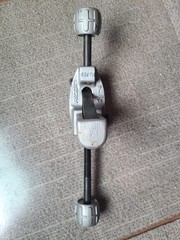 Ridgid No.109 Pipe Cutter 2-1/2&Prime; to 4&Prime; Capacity Special Wheel Cutter