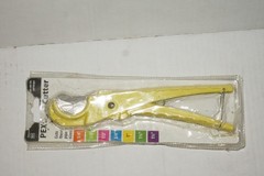 Apollo PEX 1/4 in To 1 1/2 in Plastic Pipe And Tubing Cutter Model 69PTKC001
