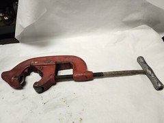 Ridged No. 4-S Heavy Duty 2- 4&Prime; Pipe Cutter Elyria Ohio U.S.A.