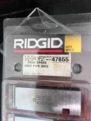 Ridgid 47855 1/2&Prime; to 3/4&Prime; NPSM Pipe Threading Replacement Die