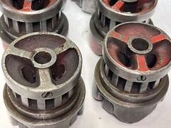 REED MFG CO Pipe Threader Die Ratchet 6-Die Heads&5-Dies 1/4,3/8,1/2NPT,1/2-13NC
