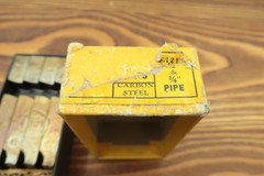 Oster 300 Threading Die Set 1-4 Size 1/2&Prime; & 3/4&Prime; NOS in Original Box