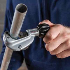 Tubing Cutter 1/8 in. to 1-1/8 in Constant Swing Copper Pipe and Stainless Steel