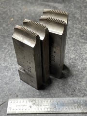 Oster Series 300 Threading Die Set 3/8 16 NC #1,#2,#3,#4 very good condition.