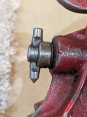 Vintage GTD Greenfield Pipe Threader No. R3 w/ Set of 1-1/4&Prime; Dies