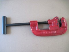 Heavy Duty #2 Pipe Cutter 3/8&Prime; to 2-1/2&Prime; O.D. New
