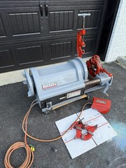 Ridgid 1224 Pipe Threading Machine 1-2 To 4&rdquo; Pipe Self Oiling Self Opening Great
