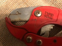Pipe Cutter 10 in. TYPE 42MM- 1-5/8 in. Ratcheting RED