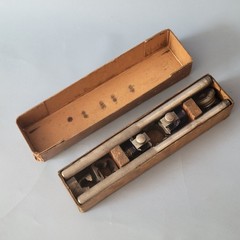 Craftsman solid 3-die pipe-threading set in original box R-5524