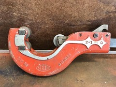 Reed Mfg. Co. 2-1 Model Quick Release 2&rdquo; Capacity Pipe Cutter Plumbers Hand Tool