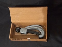 RIDGID 31642 &ndash; Cutter, 152 TUBING. &ndash; 1/4 to 2-5/8-Inch Capacity Quick Acting