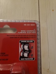 Milwaukee 48-22-4251 1&Prime; Mini Copper Tubing Cutter w/ 1/8&Prime; &ndash; 1-1/8&Prime; Cut Capacity