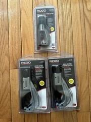 2 RIDGID QUICK ACTING TUBE CUTTER 31632 & 1 CONSTANT SWING CUTTER 31622