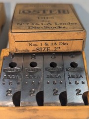 Vintage 2 Genuine OSTER Dies for Nos.1&1A Leader ~ Size , 2&Prime;,,,,1-1/4&Prime;