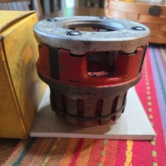 Ridgid 1-1/2&Prime; Die Head Complete for 12-R Drop Head Pipe Threader, lightly used