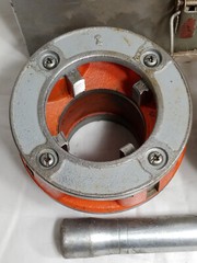 6 Piece Die Set Manual Ratchet Pipe Threader 1/2 to 2 inch with case