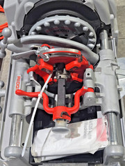 RIDGID 535 PIPE THREADER 1/2&Prime;-2&Prime; MANUAL CHUCK THREADING MACHINE NEW