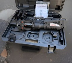 Cordless Hydraulic 4 Ton Pro Press Pipe Crimping Tool 1/2&Prime; 3/4&Prime; 1&Prime; 1-1/4&rdquo; Jaw