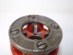RIDGID 00-R Pipe Threading Die Head Set, 1&Prime; & 3/4&Prime;