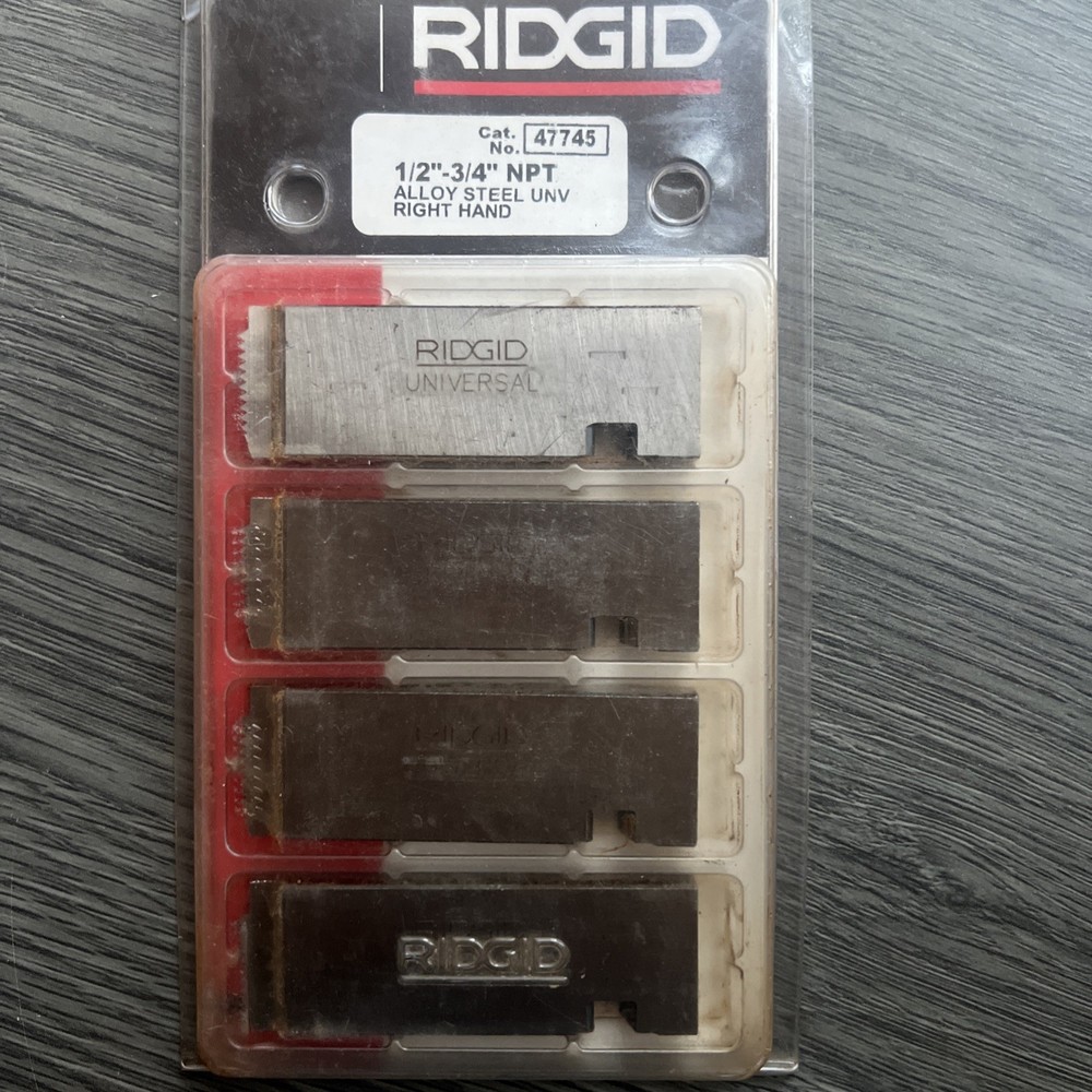 RIDGID 47745 1/2&Prime; to 3/4&Prime; &ndash; 14 NPT Universal Dies Alloy RH NEW
