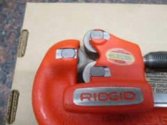 New RIDGID 32820 / 2-A / 1/8&rdquo;-2&rdquo; Capacity Heavy Duty Pipe Cutter Free Shipping