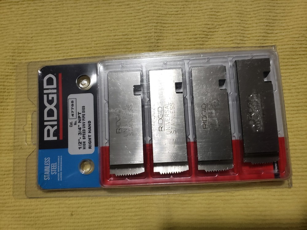 Ridgid 47785 1/2&Prime;-3/4&Prime; &ndash; 14 NPT Universal Dies High Speed for Stainless Steel RH
