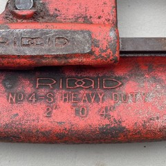 RIDGID Model 4-S Heavy Duty Pipe Cutter Tool Cuts 2-4&rdquo; Iron Steel Plumbing
