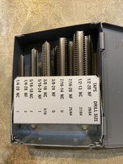 Greenfield USA 10 pc tap set, model 16401, 1/4-20 to 1/2-20, NC and NF with case
