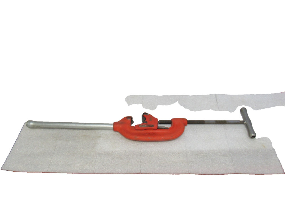 Ridgid 3-S Heavy Duty Pipe Cutter 1&Prime; To 3&Prime; &ndash; used
