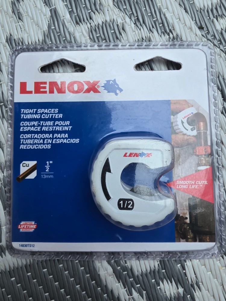 Lenox Tight Spaces Mini Tube Cutter, 1/2 in Pipe Size MPN 14830TS12