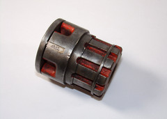 RIDGID 00R Pipe Threader Die Head Set with Ratchet, 3/4&Prime;, 3/8&Prime; & 1/4&Prime; 00-R