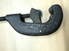 Vintage Reed Mfg Co Pipe Cutter No. 12 cuts 1/8&Prime;- 2&Prime; Saunders / Erie, PA USA