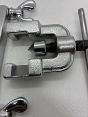 BrassCraft T050 3/16-in to 5/8-in OD Flaring Tool Stainless Steel Exc. Cond.
