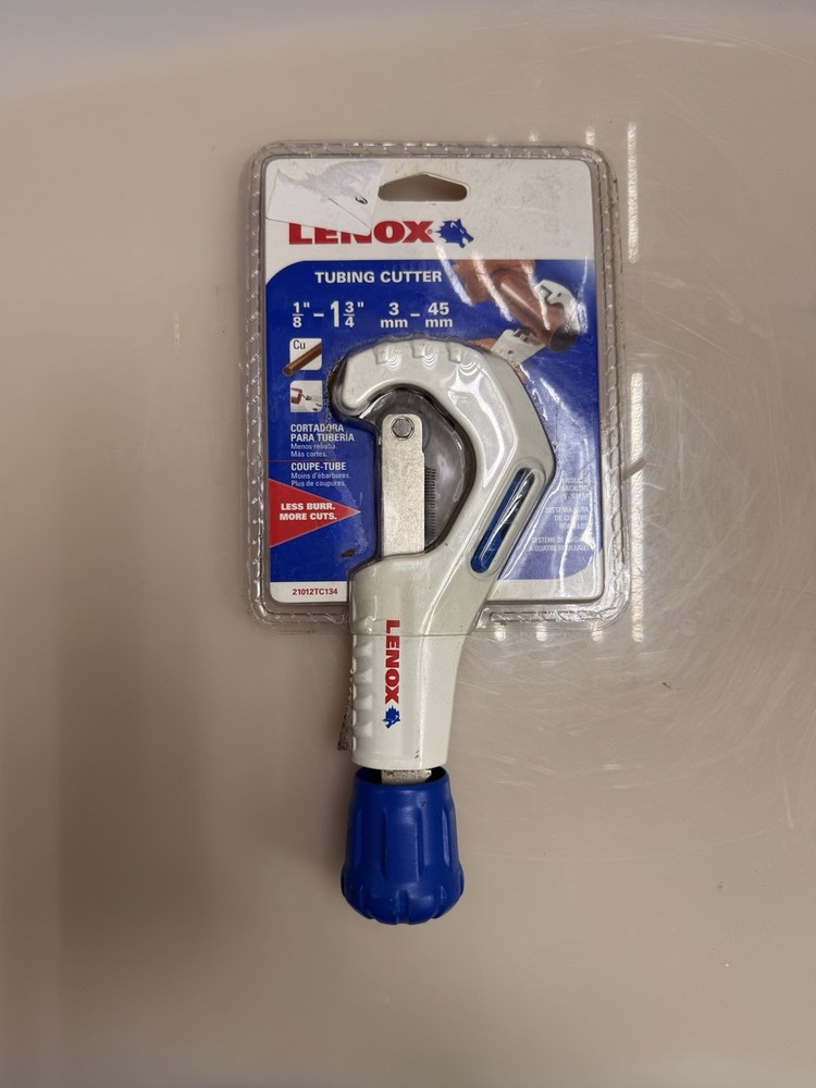 Lenox 21012TC134 Tubing Cutter &ndash; 1/8 to 1-3/4 Inch (3 &ndash; 45mm) BULK