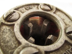 Ridgid 3/8-111-R Ratchet Pipe Threader Die Head