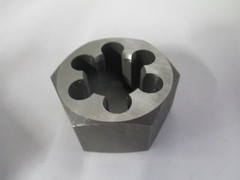 (364-0240) M24x1.00 1-13/16&Prime; x 1&Prime; Carbon Steel RH Thread Hex Rethreading Die
