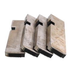Steel Dragon Tools&reg; 47760 1/4&Prime;- 3/8&Prime; HSS RH NPT Pipe Dies fits RIDGID&reg; 811A 815A