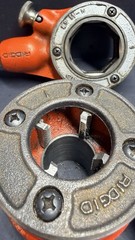RIDGID 12-R Manual Ratcheting Pipe Threader Set 1/2 3/4 1 1-1/4 NPT Tested