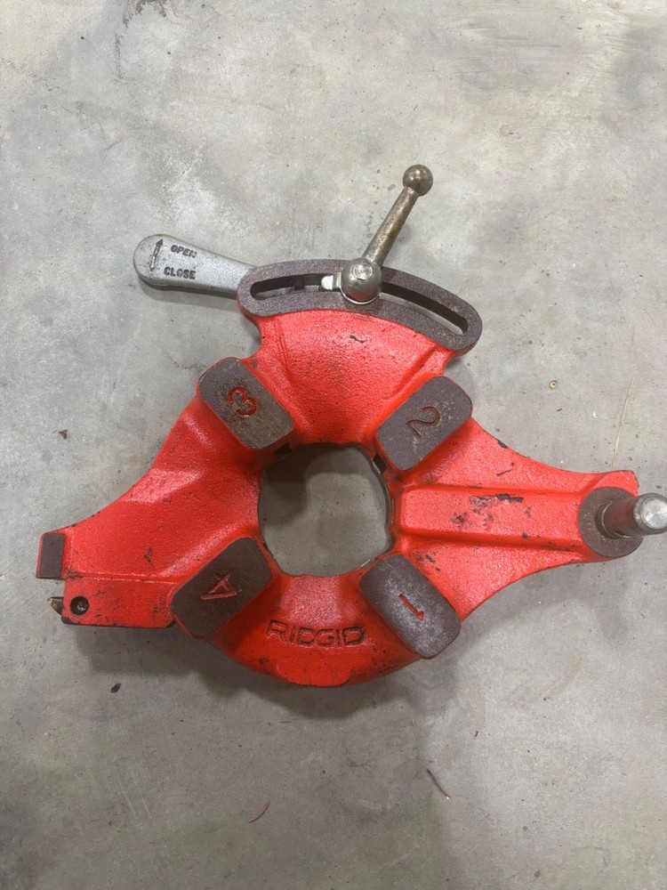 Ridgid 713 Receding Die Head Pipe Threader/Threading Machine 1/4&Prime;-2&Prime;