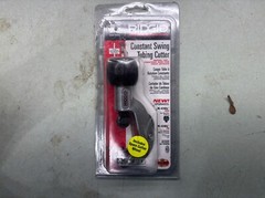 RIDGID Tool (31622) Screw Feed 1/8-1 1/8&Prime; Tubing & Conduit Cutter Made in USA