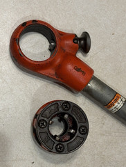 Ridgid OOR Manual Threading/Ratchet And 3/4&rdquo; NPT Die